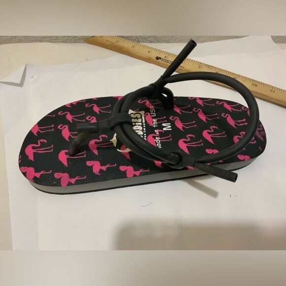 TIDDIESSHACK Lawn Flamingo Chi Chis sandals size M - Picture 3 of 5